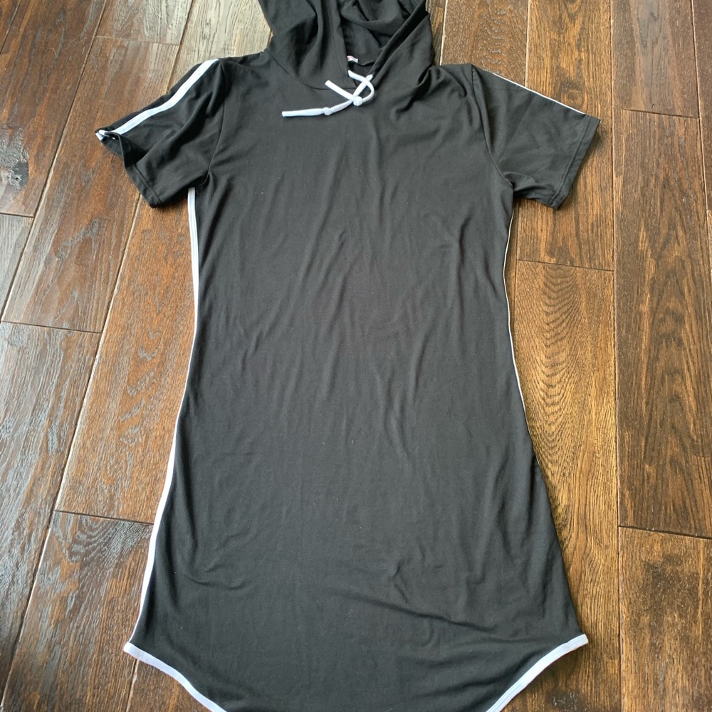 Roma Concept Hooded Dress